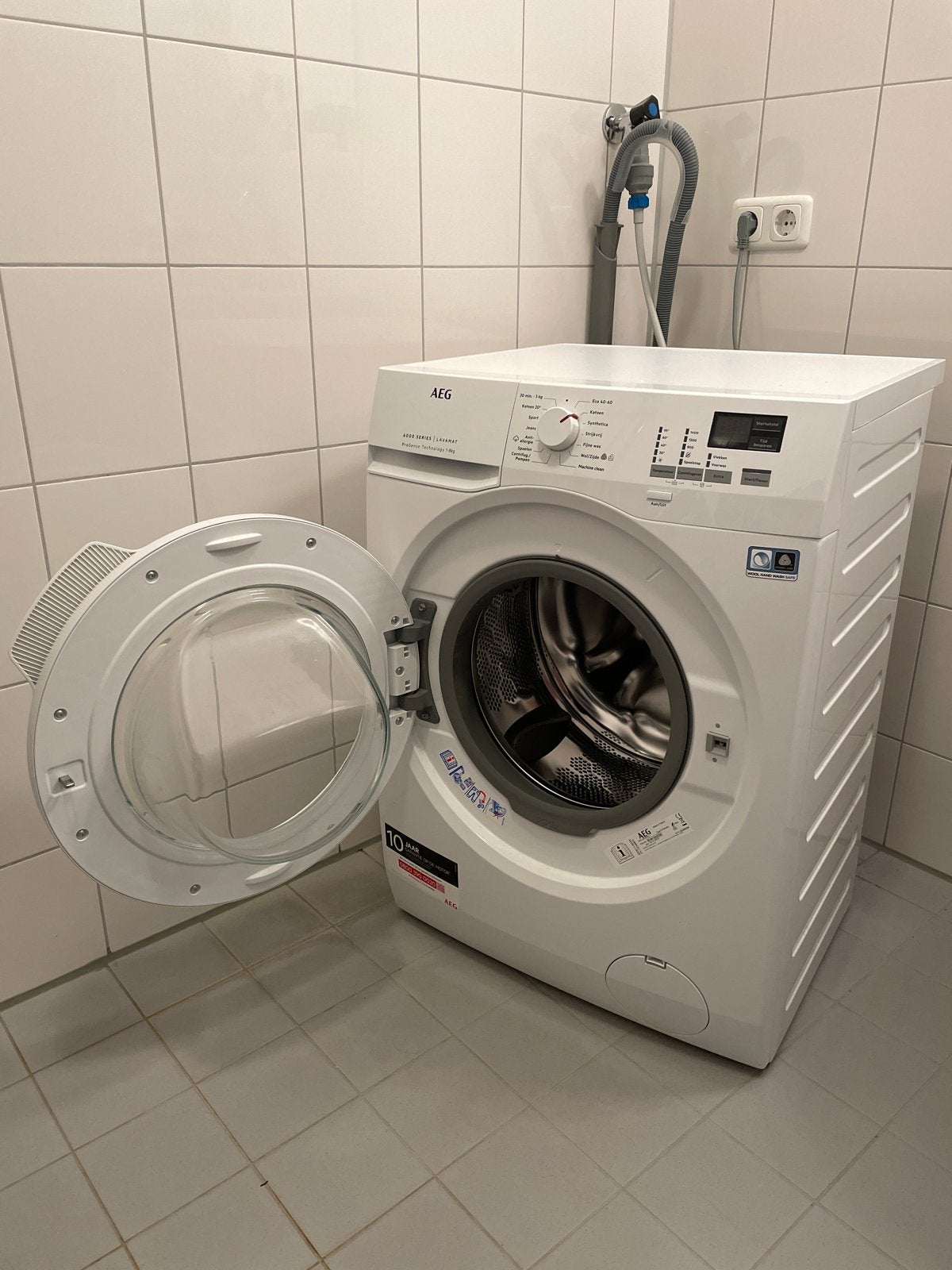 AEG 6000 Series Lavamat ProSense 1-8kg Wasmachine, Witgoed en Apparatuur, Wasmachines, Ophalen, Zo goed als nieuw, Voorlader, 85 tot 90 cm