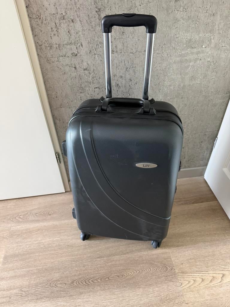 Liv koffer, Sieraden, Tassen en Uiterlijk, Koffers, Hard kunststof, Zo goed als nieuw, 35 tot 45 cm, Wieltjes