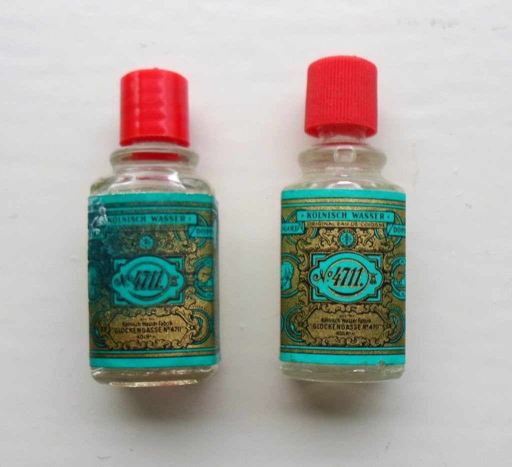 2 Monsterflesjes eau de cologne 4711 3 ml. Gevuld. 5 euro ps, Ophalen of Verzenden, Zo goed als nieuw, Parfumfles, Gevuld