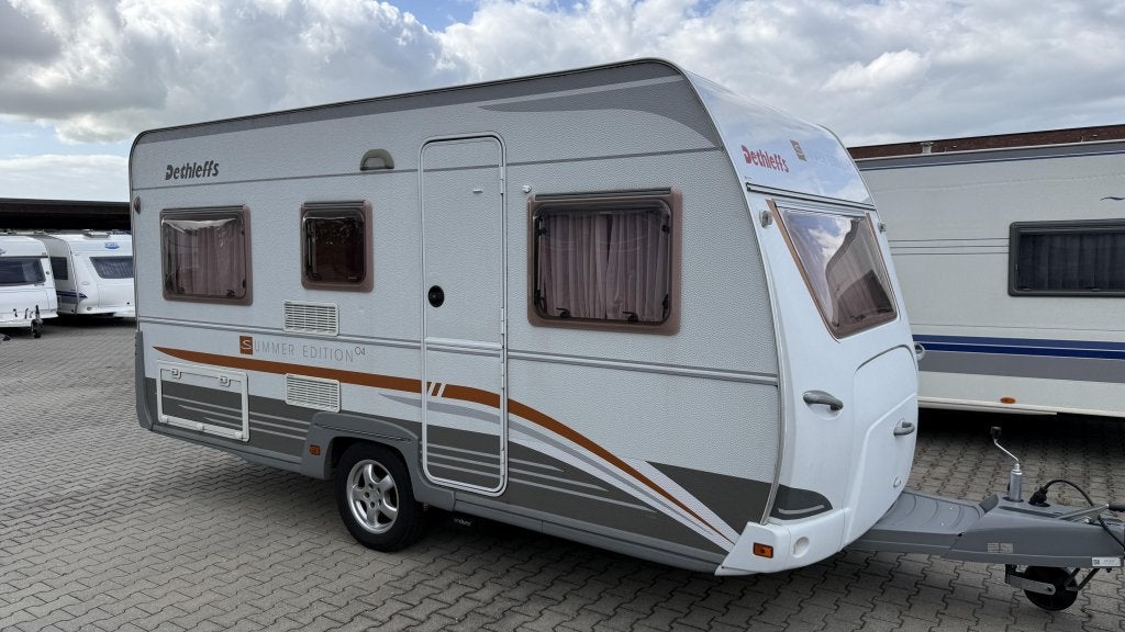Dethleffs Summer Edition 430 DB bj 2004, voortent &, Caravans en Kamperen, Rondzit, Bedrijf, 750 - 1000 kg, Tot en met 4