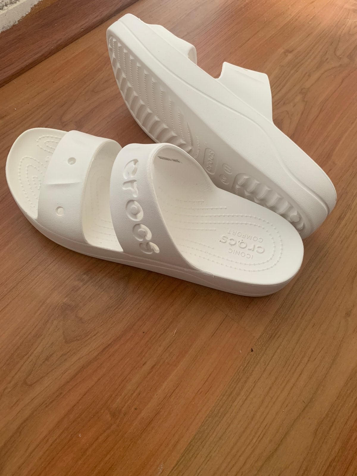 Crocs badslippers maat 42/43, Ophalen, Zo goed als nieuw