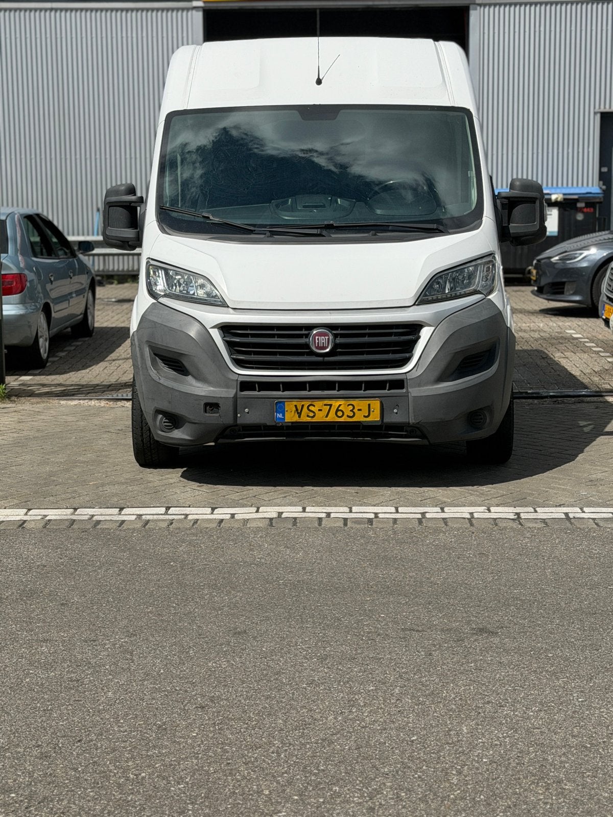 Fiat Ducato met Koeling CC 3.5T 2.3 MJ 150pk L4h1, Auto's, Bestelauto's, Voorwielaandrijving, Euro 5, Stof, Zwart