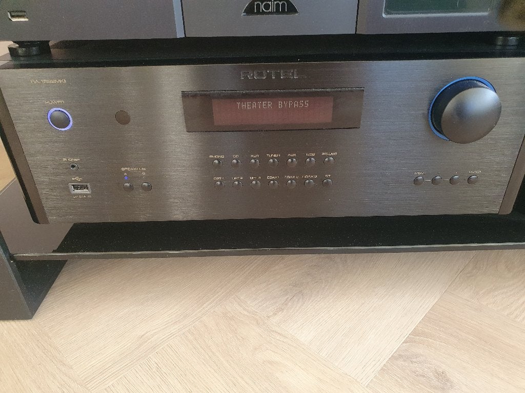 Rotel versterker 1592MK2. 1jaar oud, Ophalen of Verzenden, Zo goed als nieuw, 120 watt of meer, Overige merken