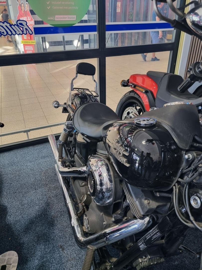 HARLEY-DAVIDSON STREET BOB FXDB (bj 2013), Motoren, 2 cilinders, HARLEY-DAVIDSON, Bedrijf, Meer dan 35 kW