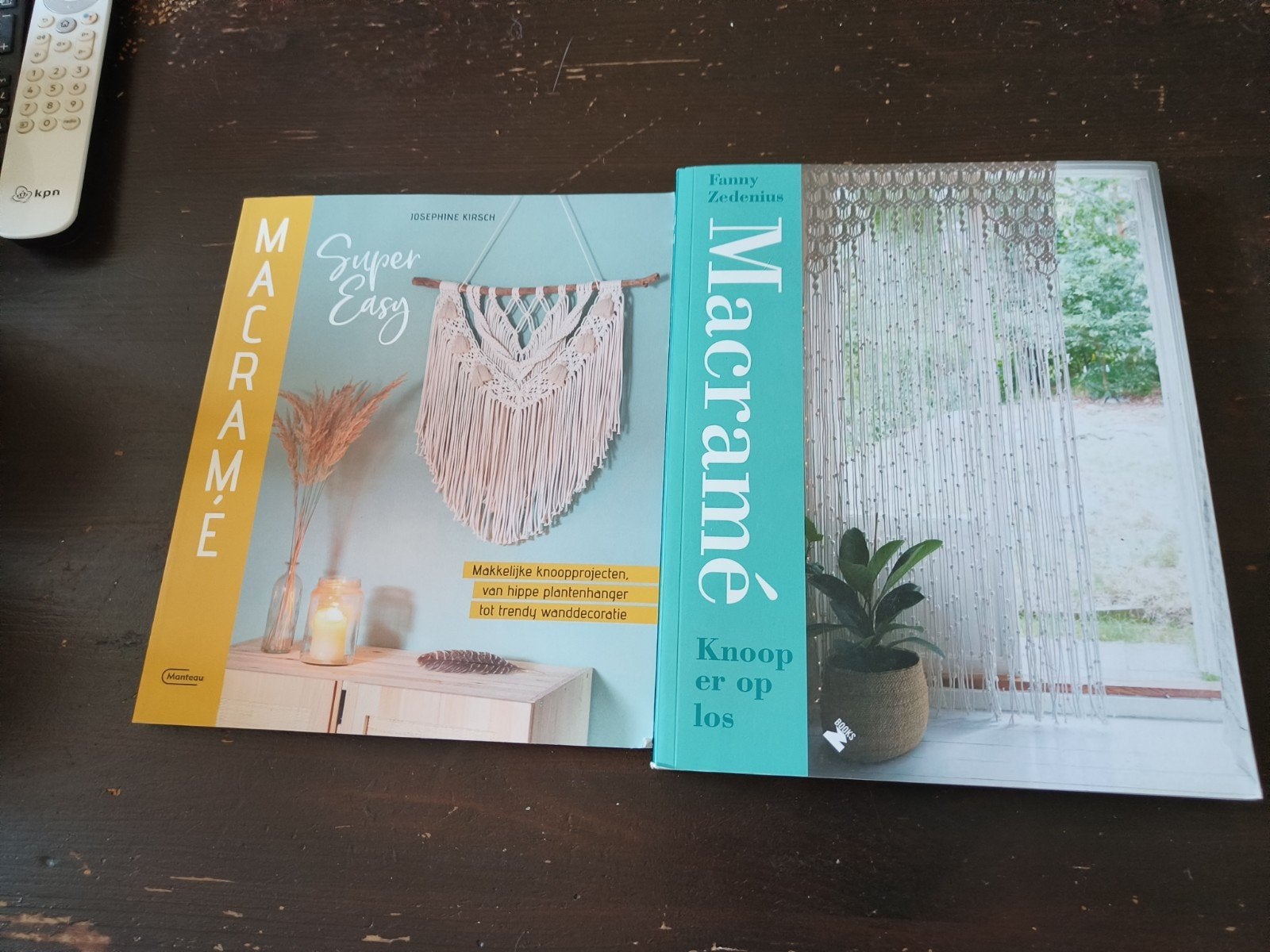 Macramé boeken: Super Easy & Knoop er op los, Boeken, Ophalen of Verzenden, Zo goed als nieuw, Overige onderwerpen