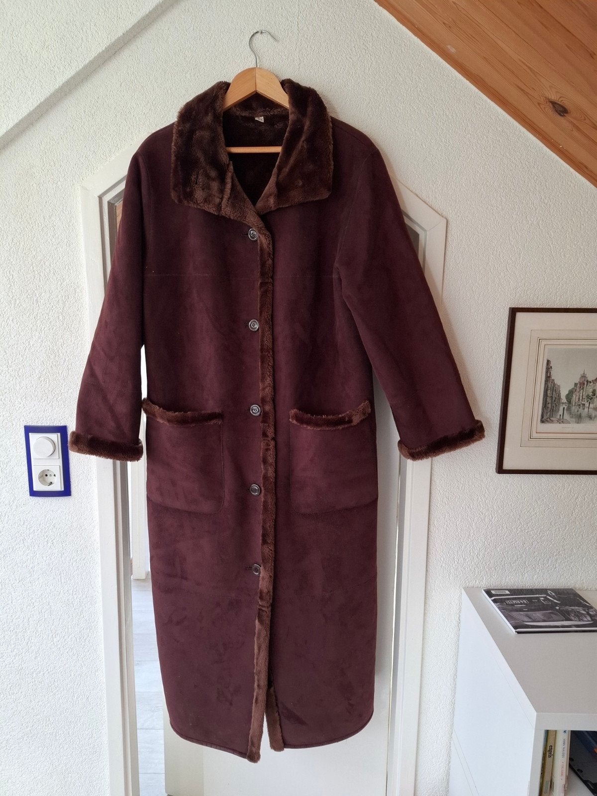 Lange bruine winterjas met teddy voering, Bruin, Maat 42/44 (L), Ophalen of Verzenden, Onbekend
