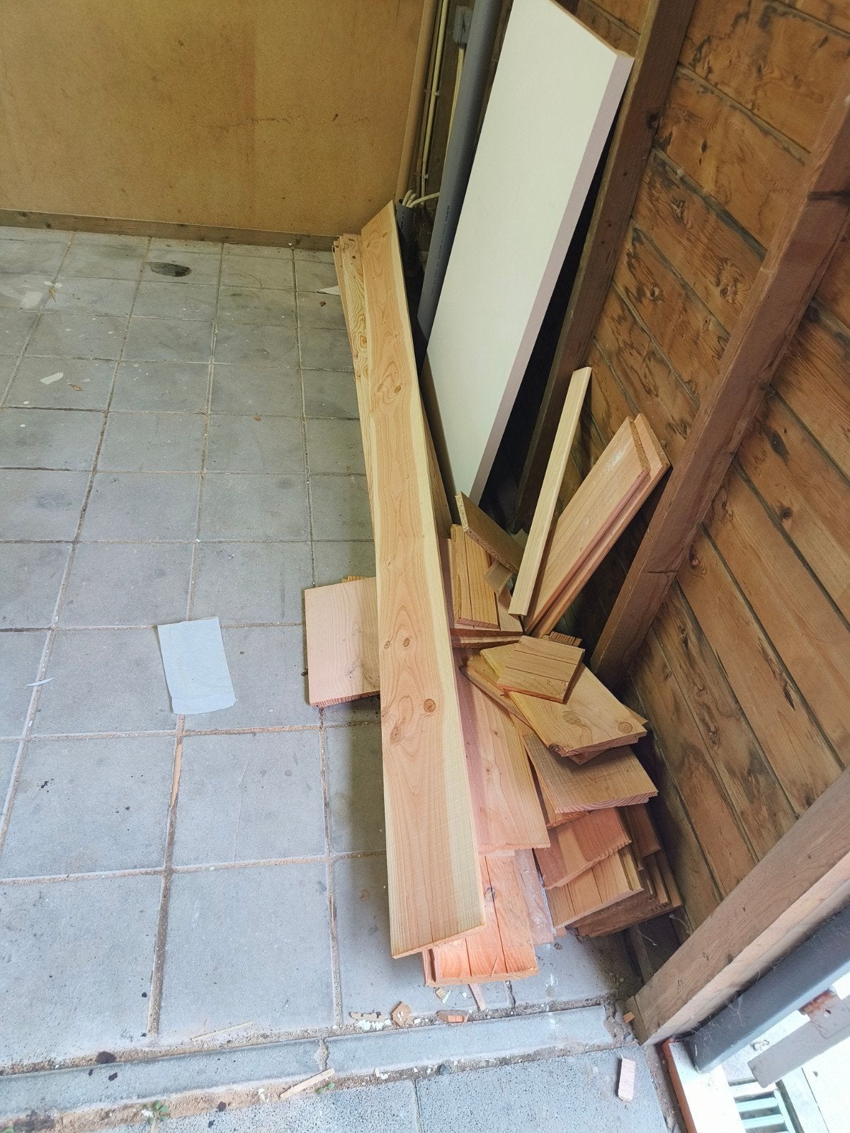 Douglas Zweeds Rabat 

195 mm - 300 cm, Ophalen, Minder dan 25 mm, Nieuw, Plank