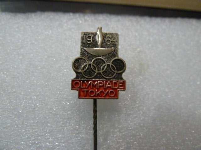 Vintage Olympische Spelen Tokyo 1964 Speldje, Verzamelen, Ophalen of Verzenden, Gebruikt, Sport, Speldje of Pin