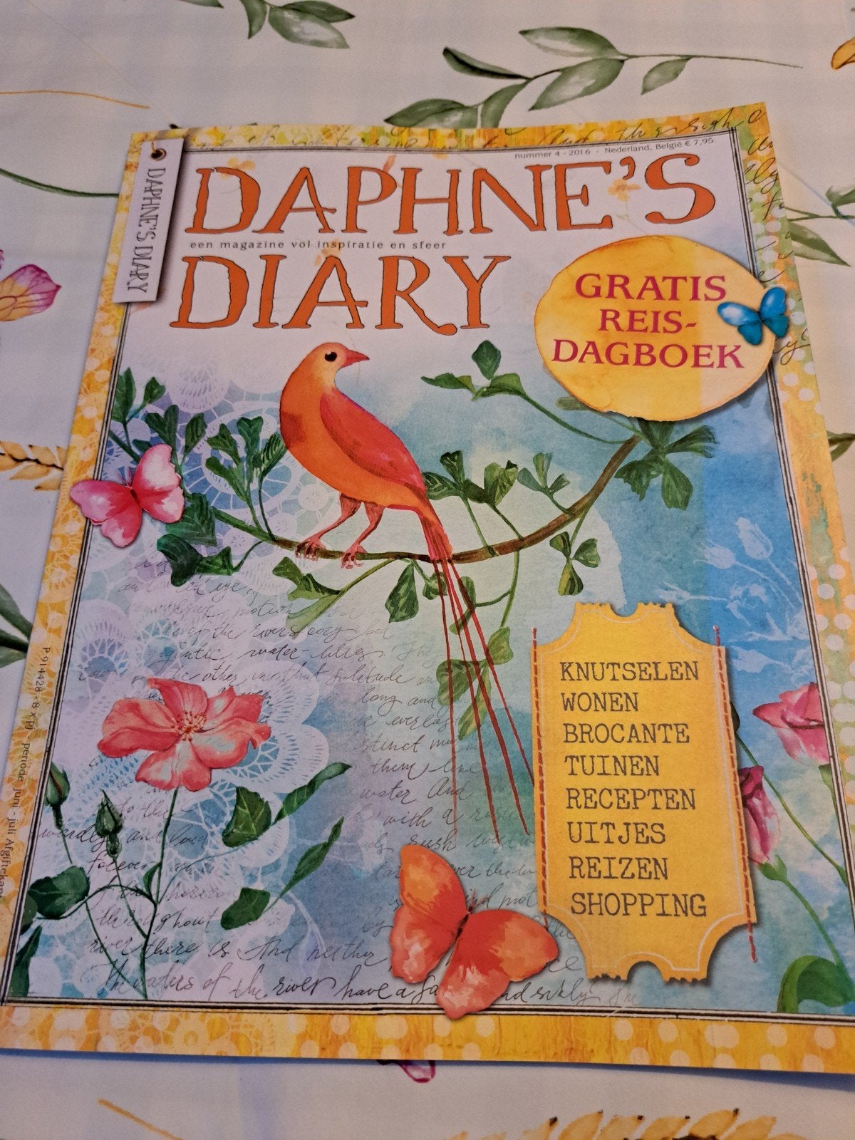 T: Daphne's Diary Magazine - Inspiratie & Sfeer, Ophalen of Verzenden, Gelezen, Overige typen