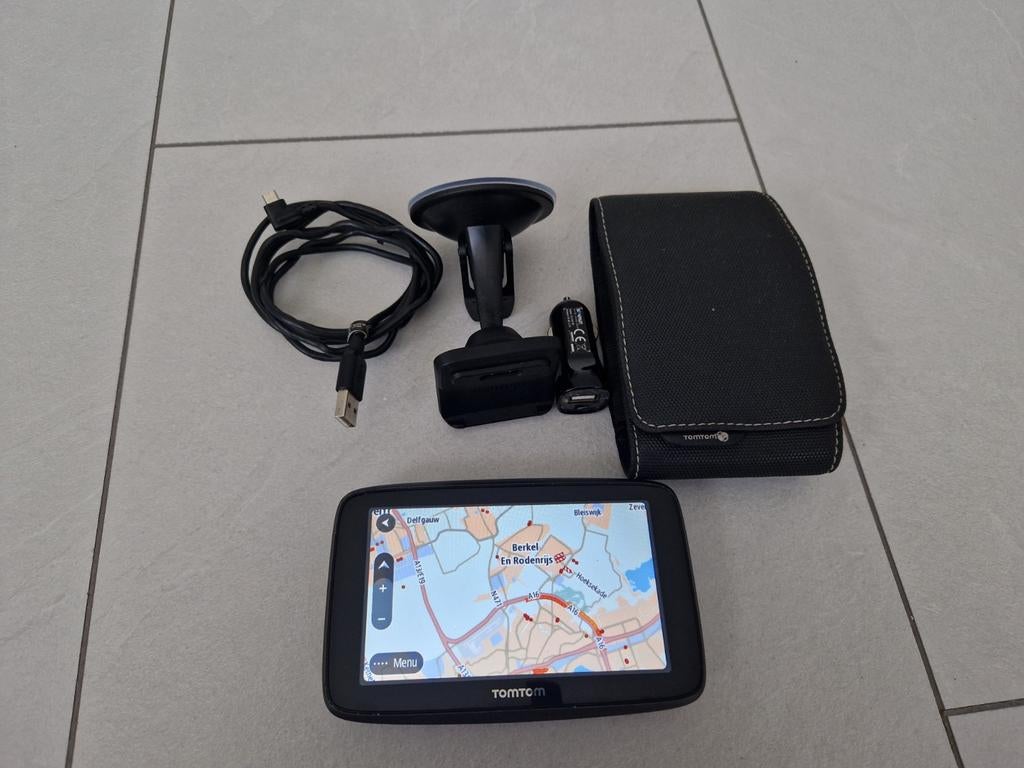 TomTom GO 5200 met 2026 kaarten, WiFi updates en flitspalen, Ophalen of Verzenden, Nieuw