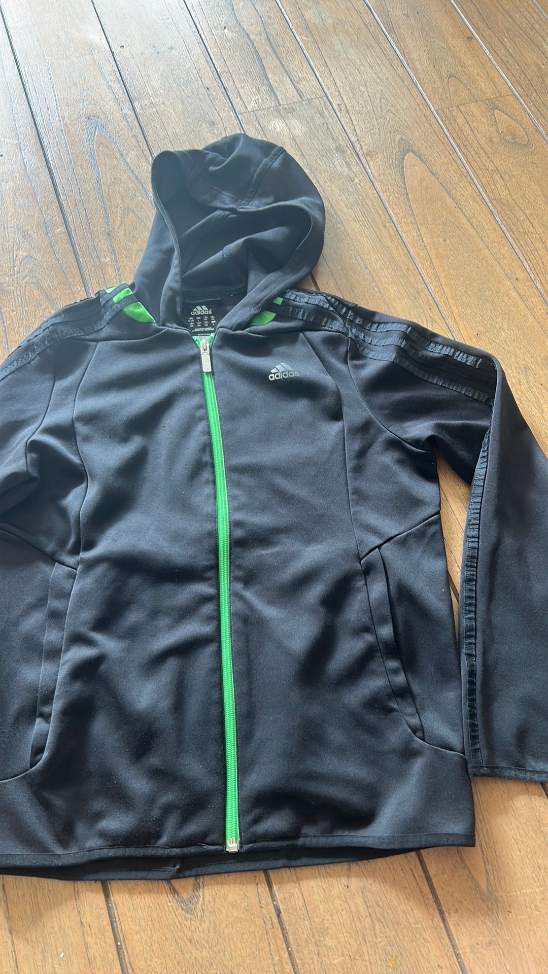 Adidas vest maat 164 zwart unisex sport, Ophalen of Verzenden, Zo goed als nieuw, Jongen of Meisje, Trui of Vest