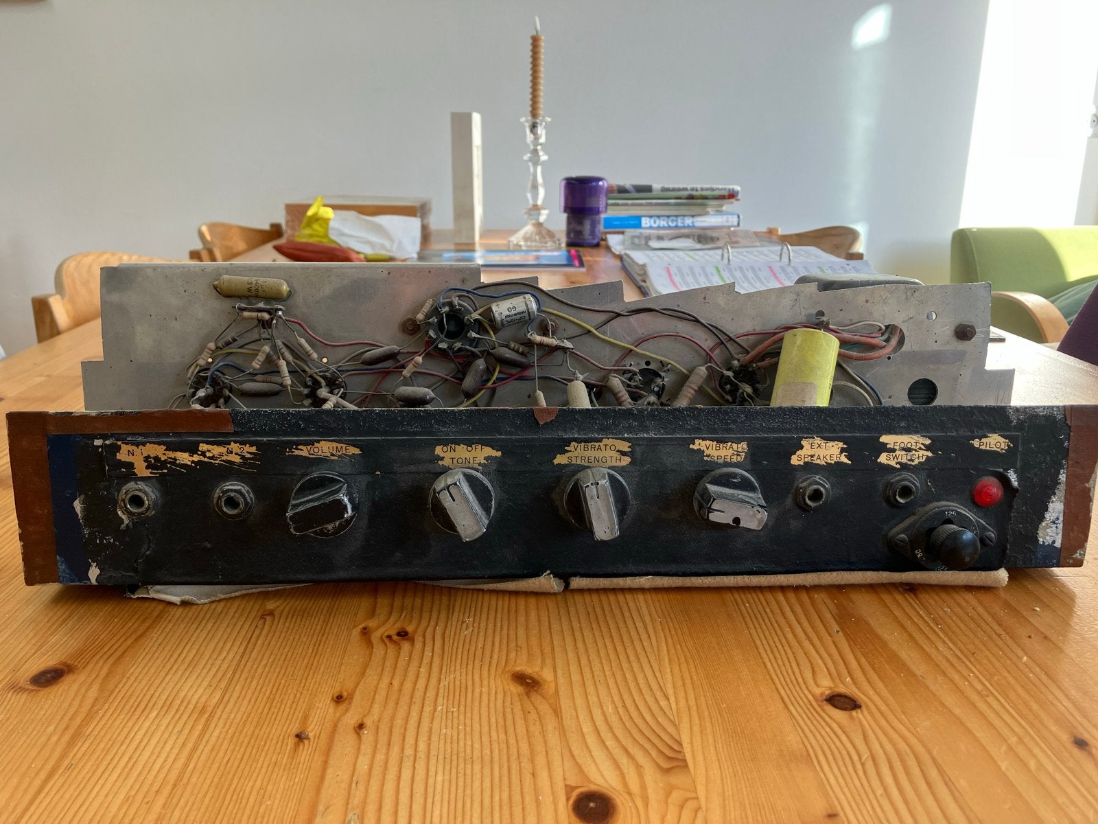 Buizen gitaarversterker met Tremelo en voetschakelaar, Muziek en Instrumenten, Ophalen, Gebruikt, Minder dan 50 watt