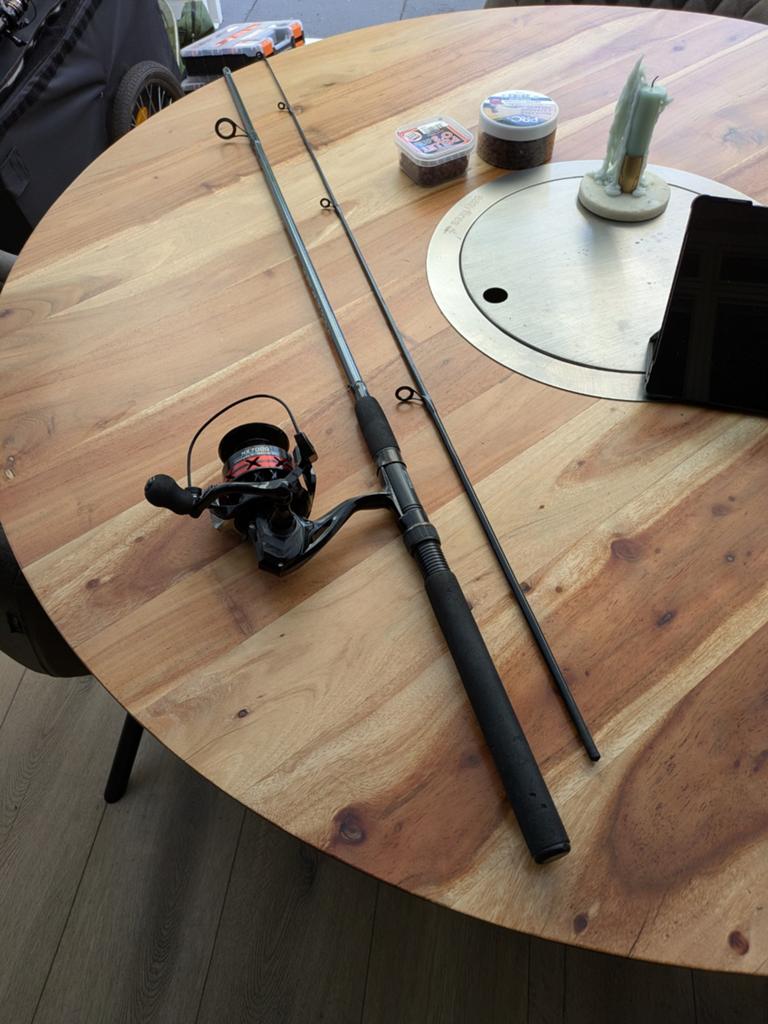 Spro spinhengel 210 cm, Ophalen of Verzenden, Zo goed als nieuw, Molen