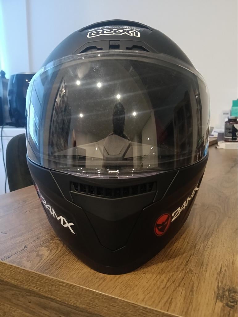 Motorhelm BEON, M, Nieuw zonder kaartje, Integraalhelm, Niwia.klussenbedrijf@gmail.comn