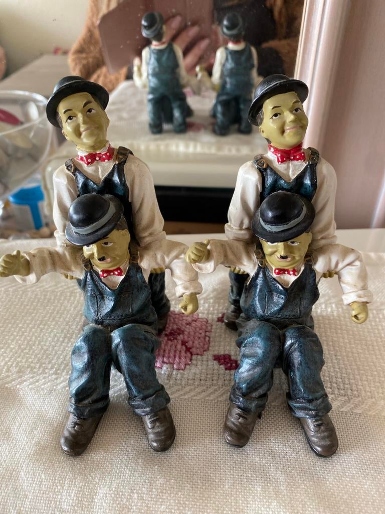 2 Laurel & Hardy Klei Poppetjes - Vintage Decoratie, Ophalen of Verzenden, Gebruikt, Mens