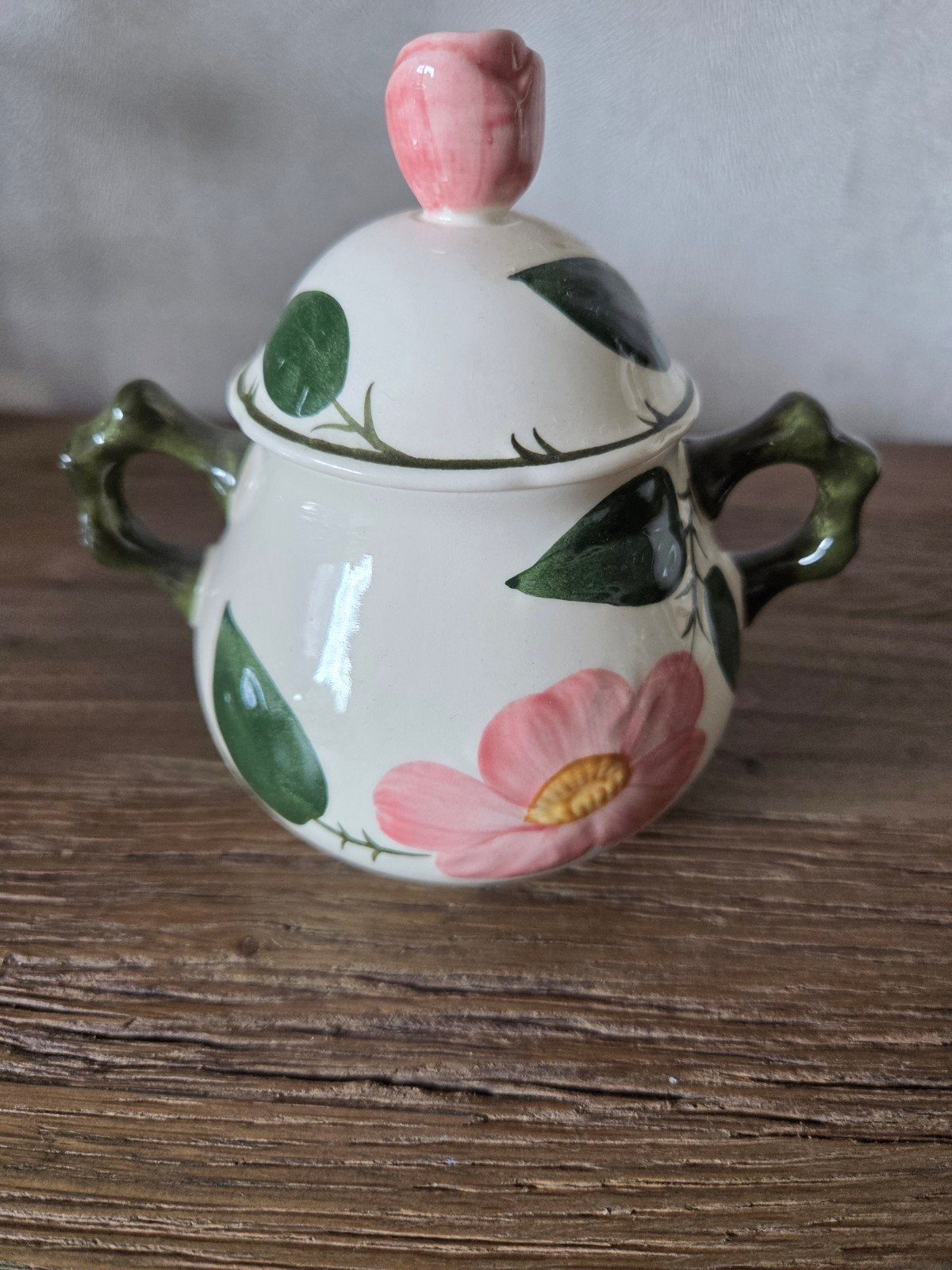 Villeroy & Boch Wild Rose suikerpot in uitstekende staat, Huis en Inrichting, Keuken | Servies, Villeroy & Boch, Ophalen of Verzenden