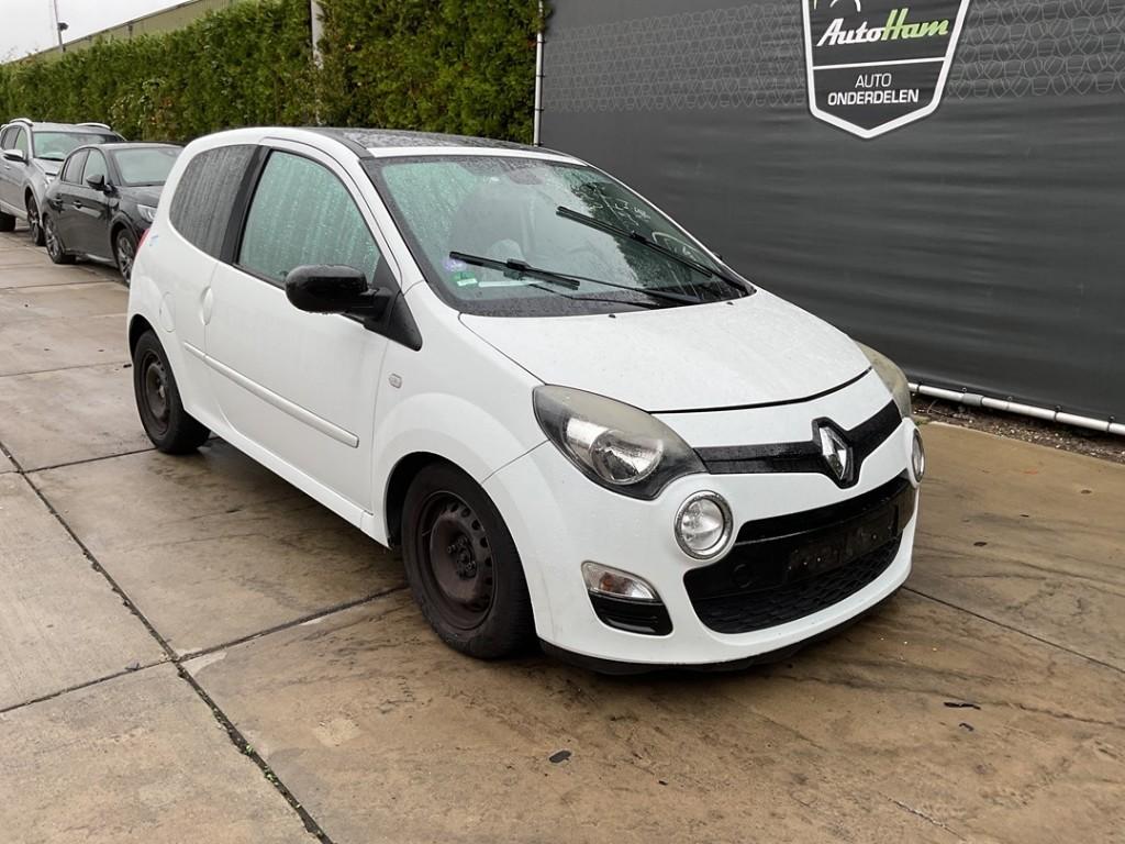 Spatbord Rechts Voor Renault Twingo II (CN) 2012 7701477874, Gebruikt, Renault Deutschland AG, Dialog.deutschland@renault.de, Peter-Huppertz-Straße 5, Köln 51063, , Duitsland