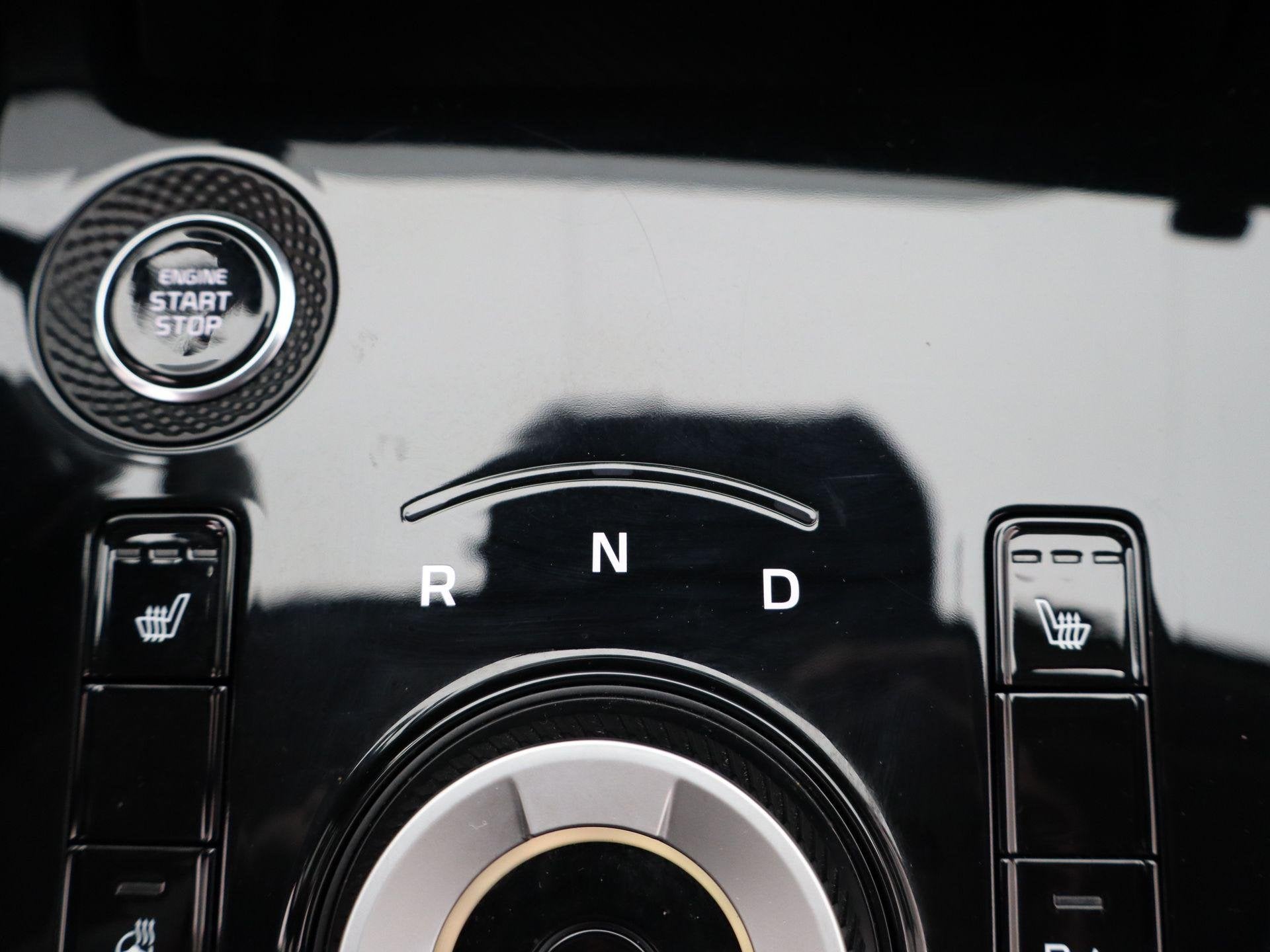 Foto 25 van Kia Niro 1.6 GDi Hybrid DynamicPlusLine Panorama | Stoel Stu
