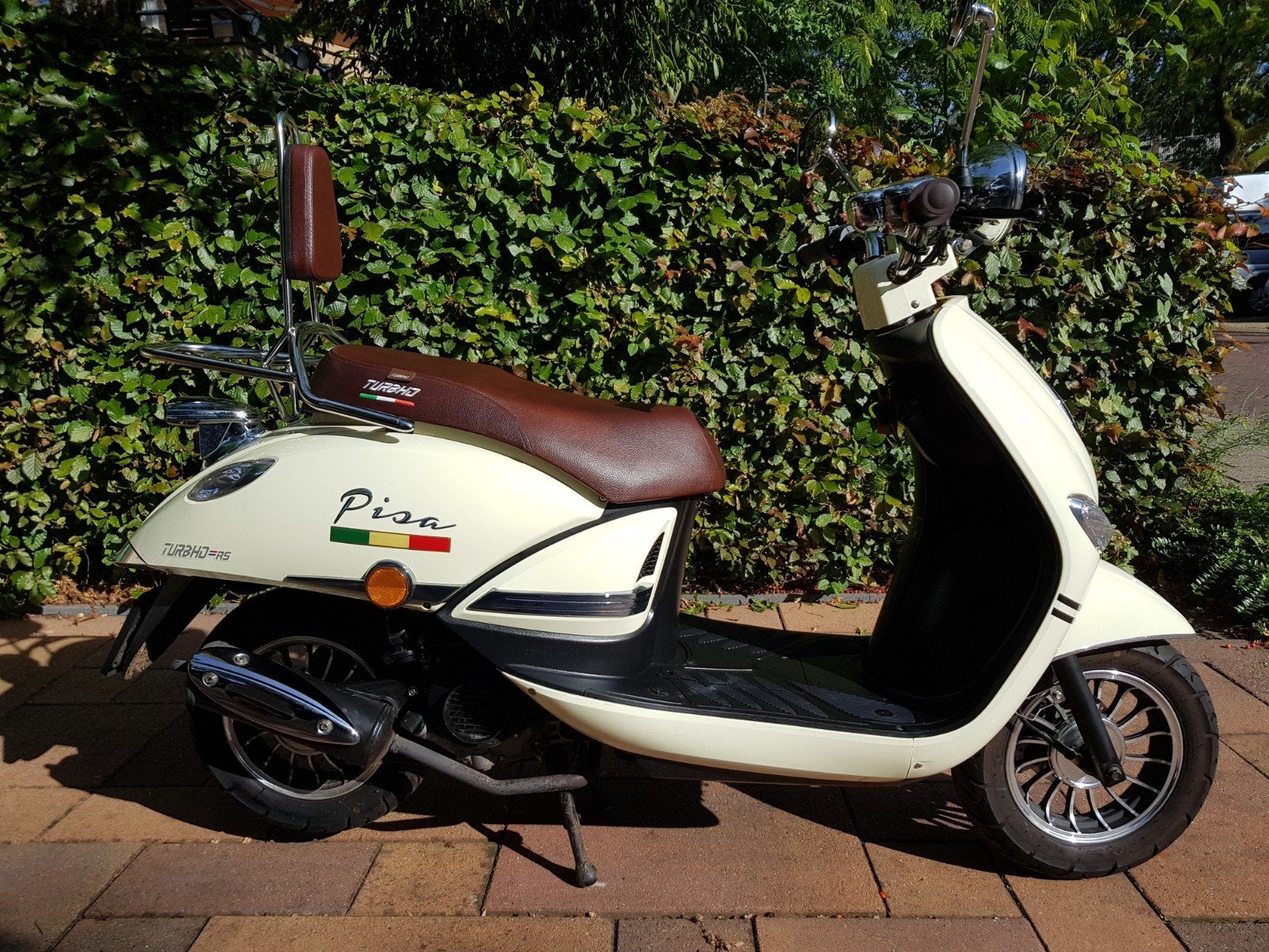 Te Koop: TURBHO RS-50 snorscooter, Fietsen en Brommers, Ophalen, Overige modellen, Zo goed als nieuw, Benzine