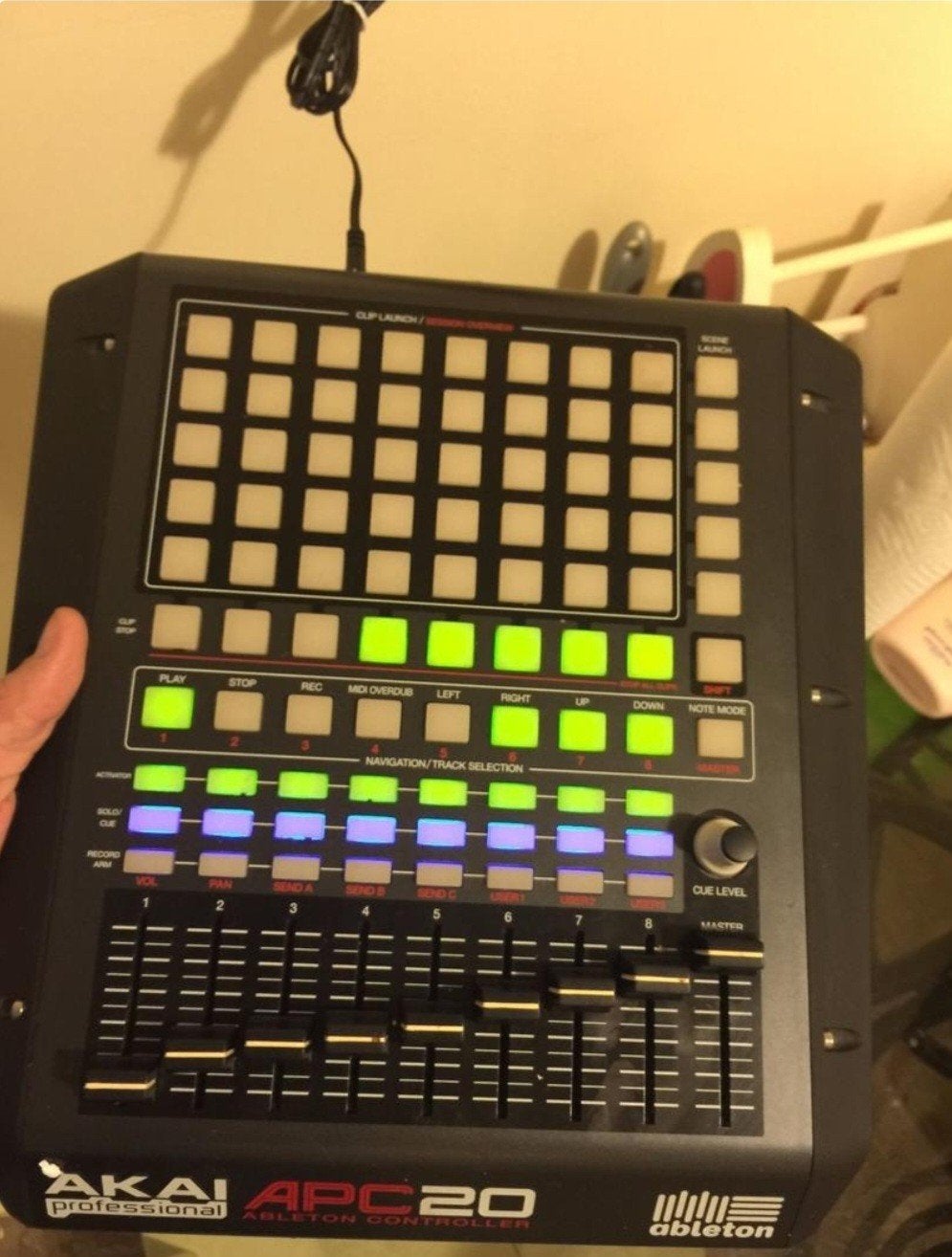 Akai Apc 20, Muziek en Instrumenten, Ophalen of Verzenden
