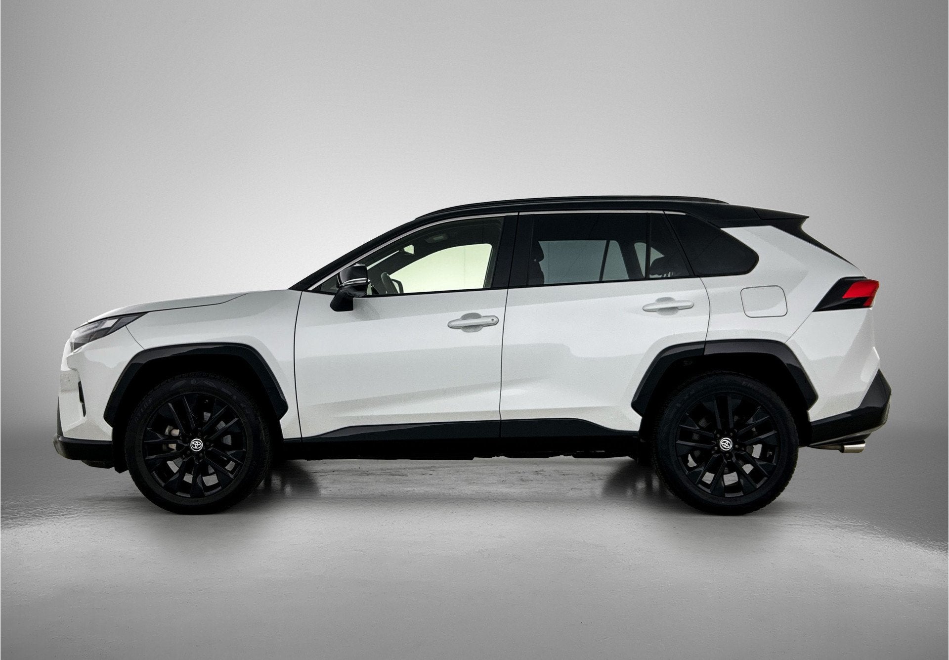 Toyota RAV4 2.5 Hybrid Bi-Tone | 360 Camera | Elek. Koffer, 12 maanden, Gebruikt, Leder en Stof, Wit