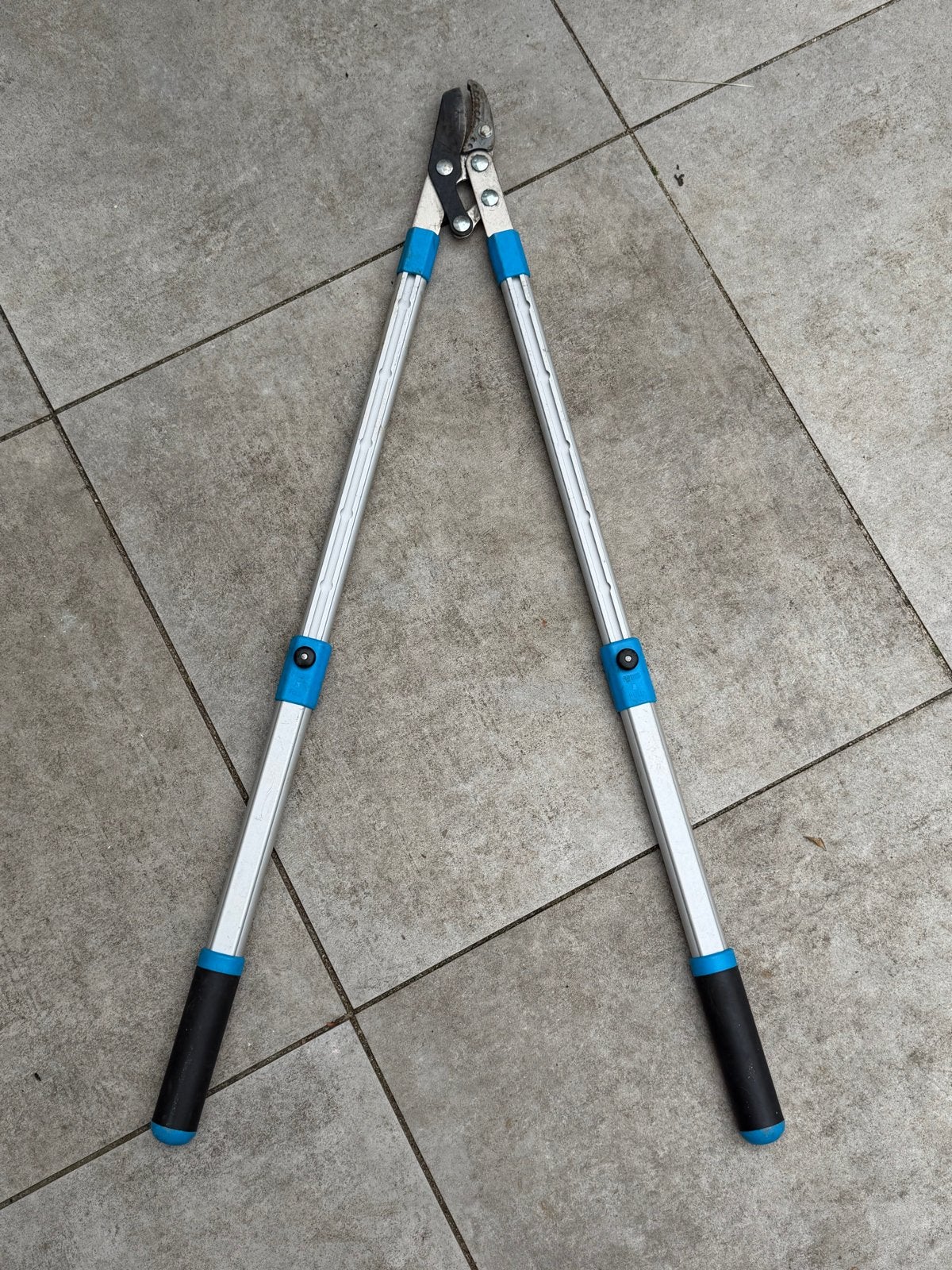 Telescopische takkenschaar, Ophalen of Verzenden, Gebruikt, 30 t/m 39 mm