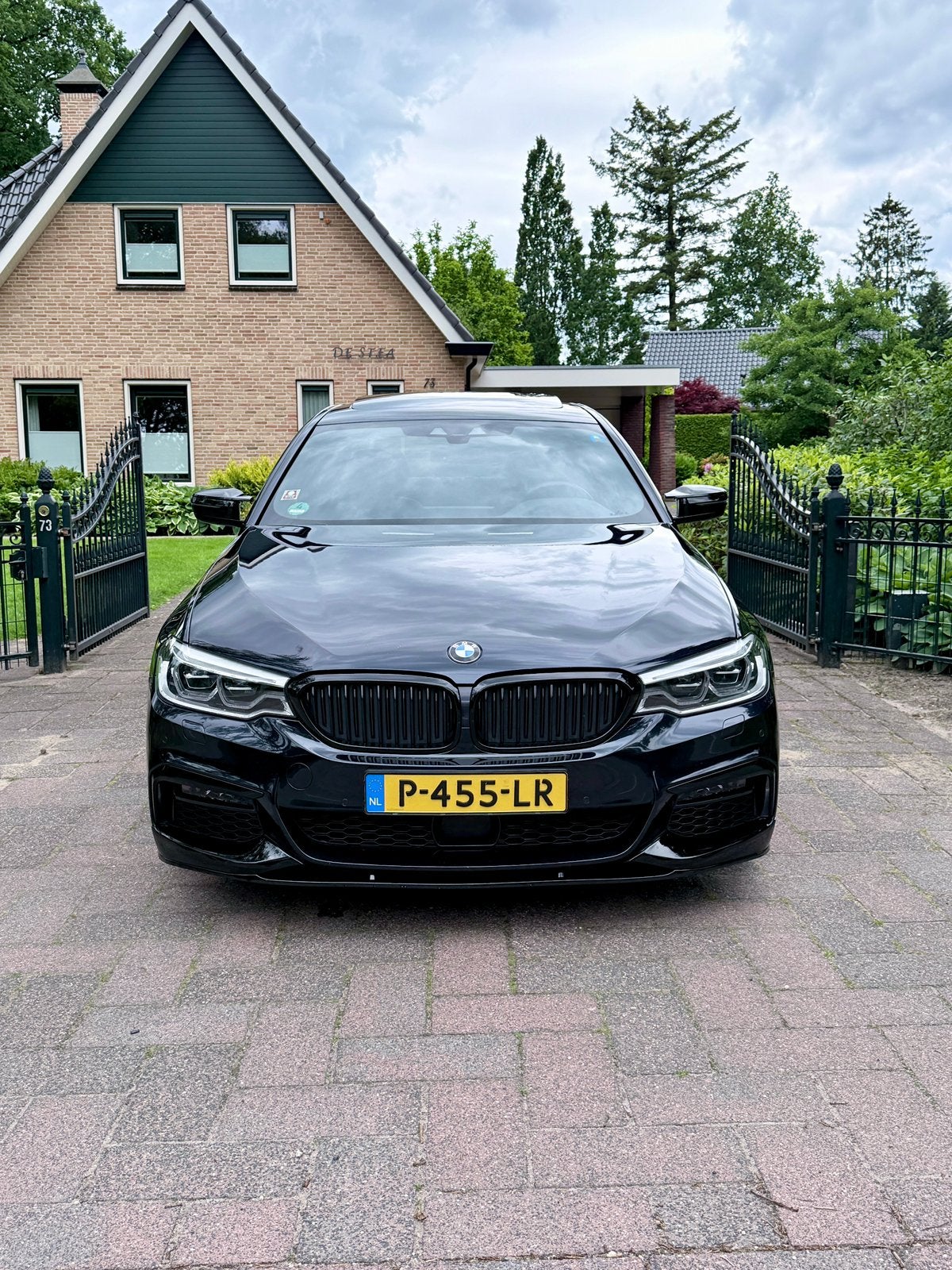 BMW 5-Serie 540i Xdrive | Individual | B&W | Soft Close |, Automaat, 2000 kg, 14 km/l, Vierwielaandrijving