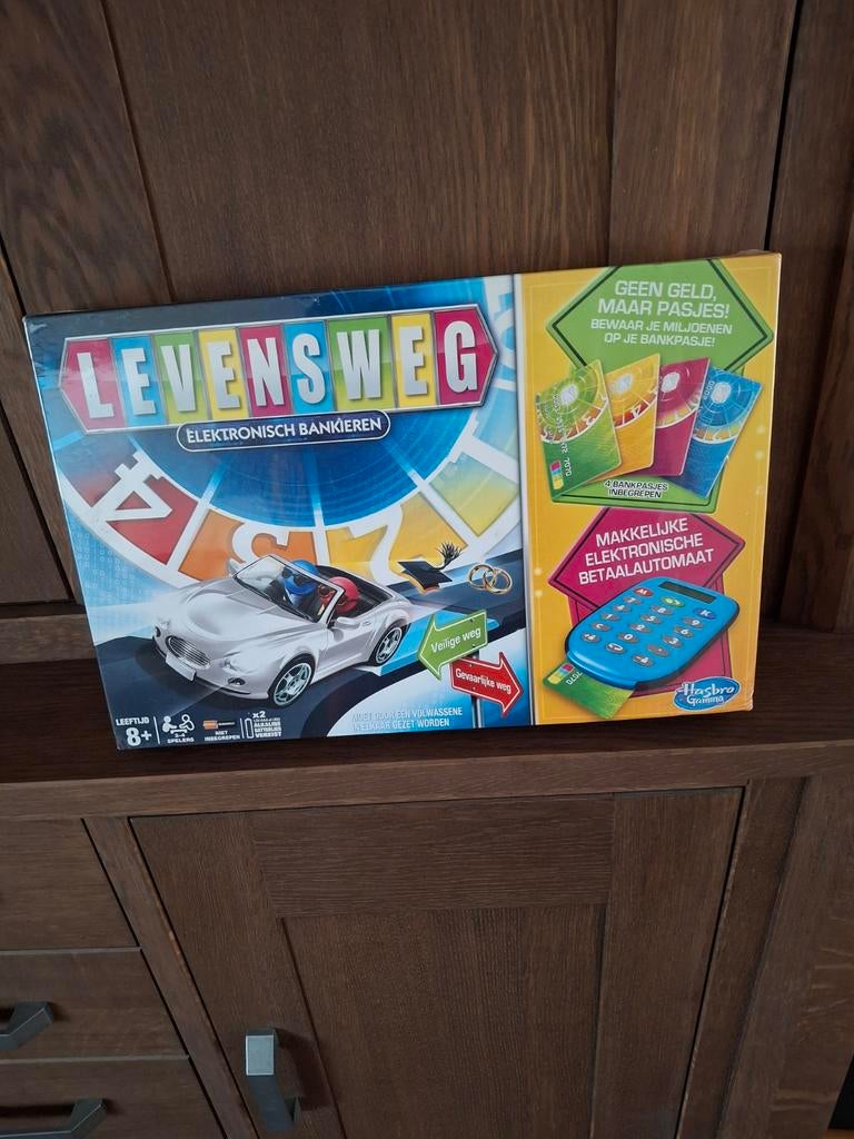 Elektronisch levensweg, Hobby en Vrije tijd, Gezelschapsspellen | Bordspellen, Ophalen of Verzenden, Nieuw