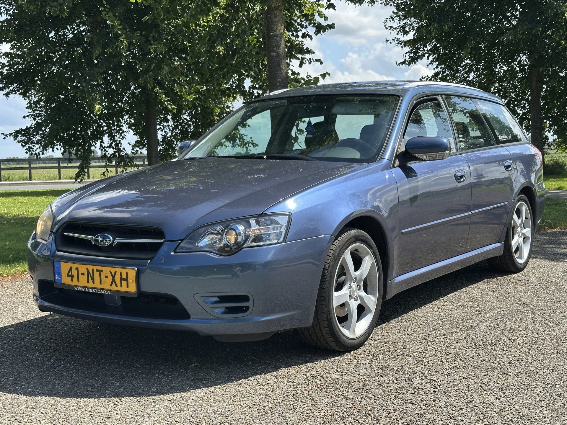 Subaru Legacy Touring Wagon 2.0i Zeer netjes * Boekjes compl, Auto's, Subaru, Gebruikt, 4 cilinders, Blauw, Origineel Nederlands