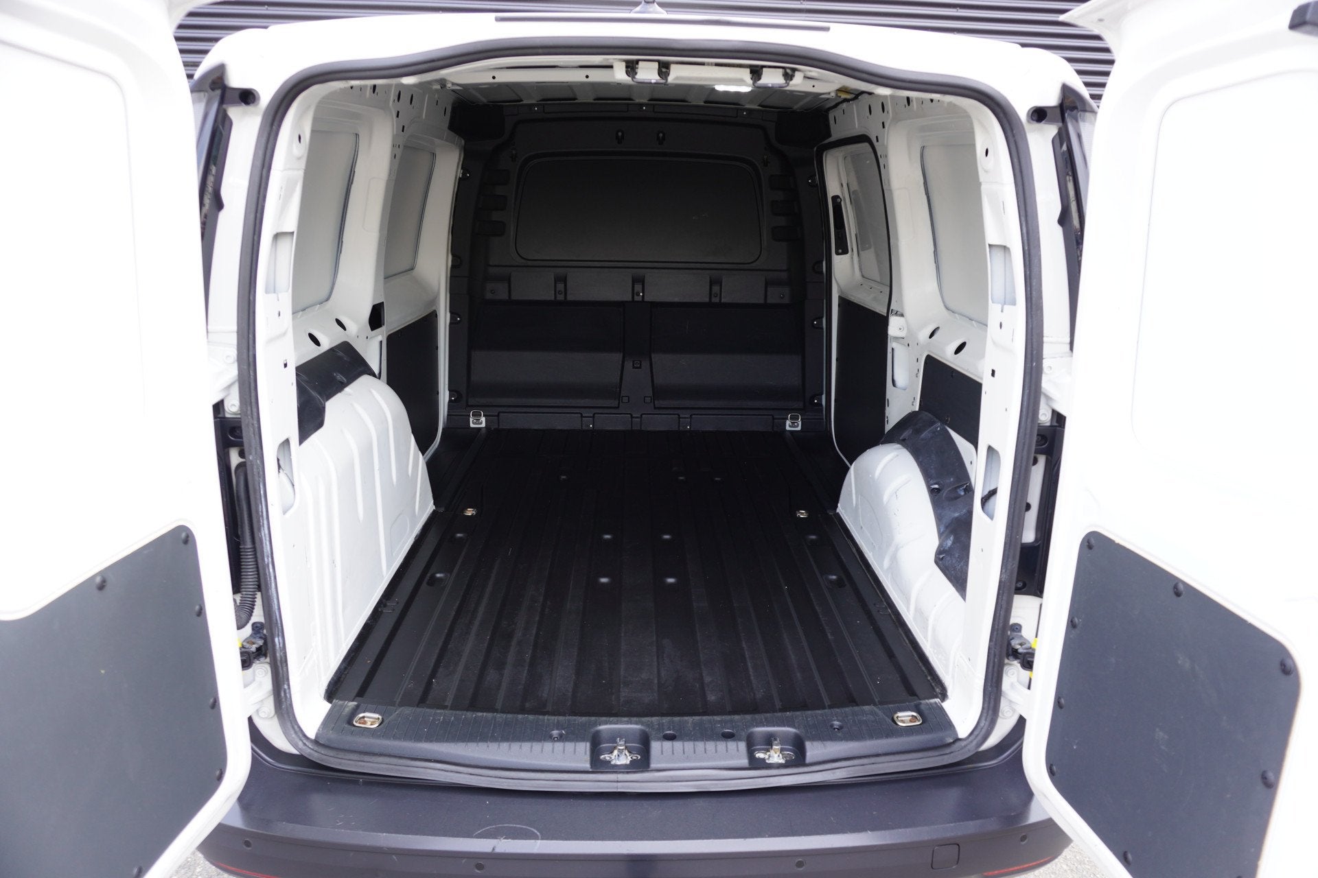 Volkswagen Caddy Cargo Maxi L2 122pk Automaat LED Camera Par, Auto's, Gebruikt, 4 cilinders, Volkswagen, Bedrijf