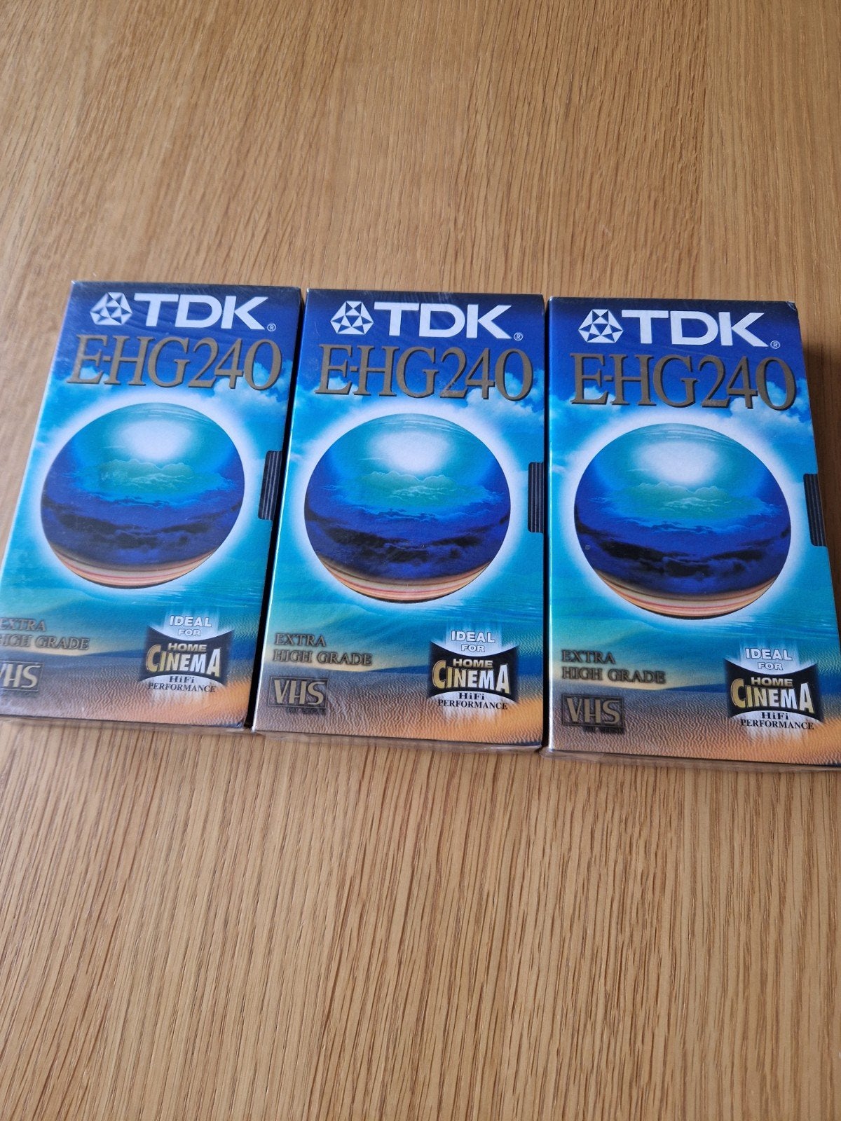 3x TDK E-HG240 VHS videoband in 1 koop, Alle leeftijden, Overige genres, Ophalen of Verzenden, Nieuw in verpakking