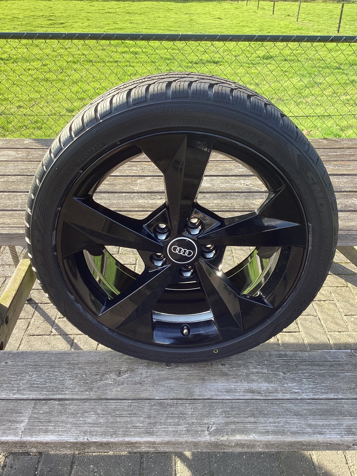18”set originele Audi A3 Toyo Proxes 225-40-18❄️banden 8 mm, Auto-onderdelen, 18 inch, Banden en Velgen, 225 mm, Winterbanden
