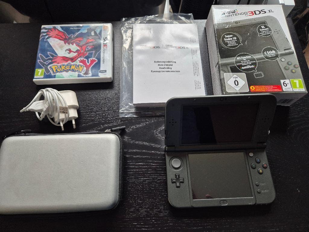 New Nintendo 3DS.XL Metallic Black + Pokemon Y, Ophalen, Overige kleuren, 3DS XL, Zo goed als nieuw
