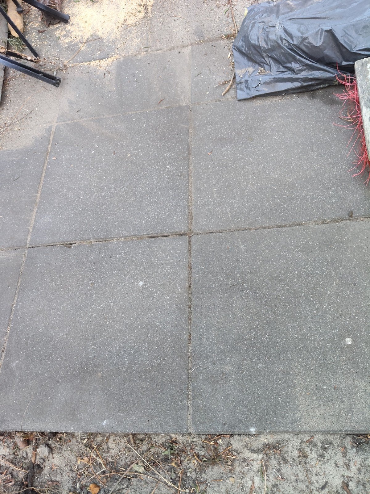 Gratis tegels 50x50x4 cm - 18 stuks (ca. 4.5 m²), Ophalen