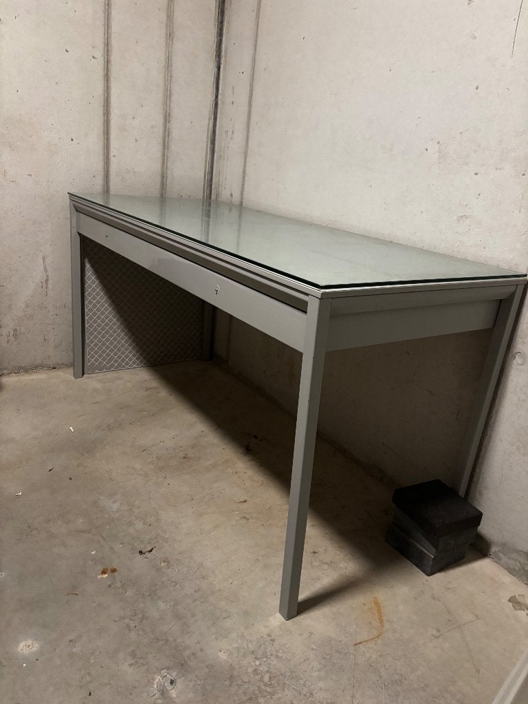 Gratis - ijzeren tafel met glasplaat, Ophalen, 50 – 75, Gebruikt, 50 tot 100 cm