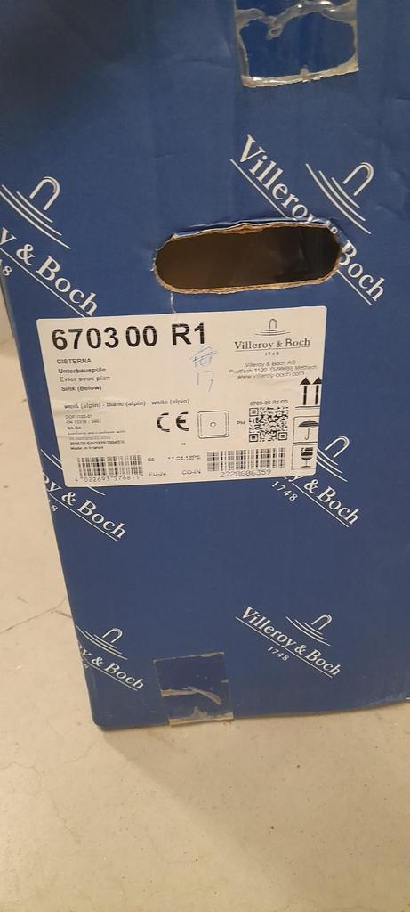 Cisterna onderbouwastafel wit Villeroy & Boch, Ophalen, Nieuw