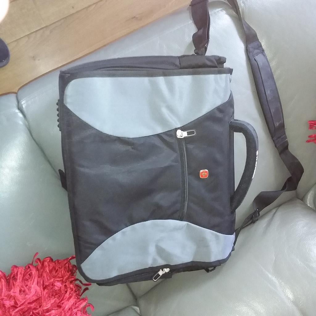 Wenger schoudertas/laptoptas - Zwart/Grijs, Ophalen, Zo goed als nieuw