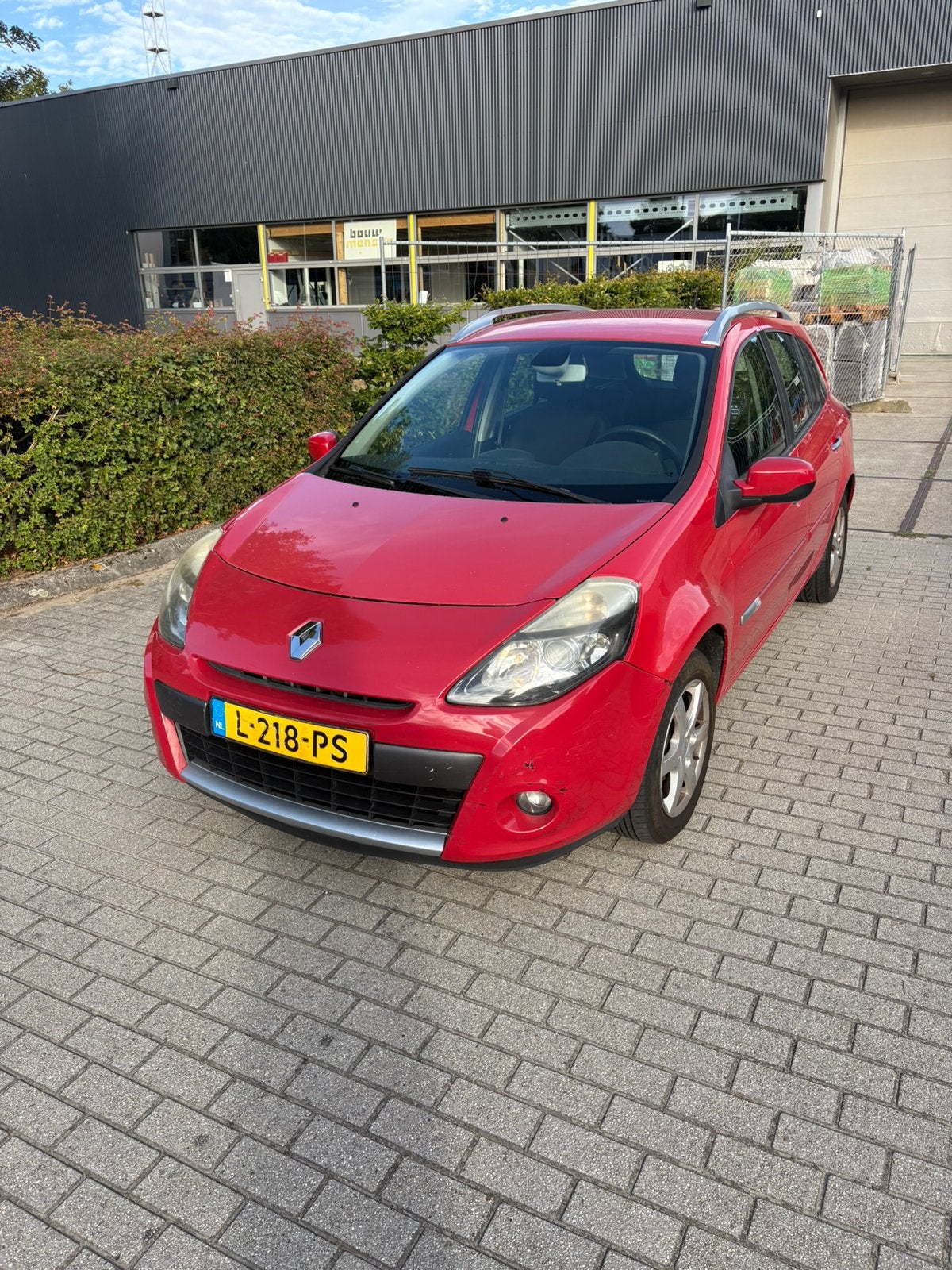 NWE APK +GROTE BEURT | Renault Clio 1.2 16V 55KW Estate 2010, Voorwielaandrijving, 74 pk, 4 cilinders, Handgeschakeld