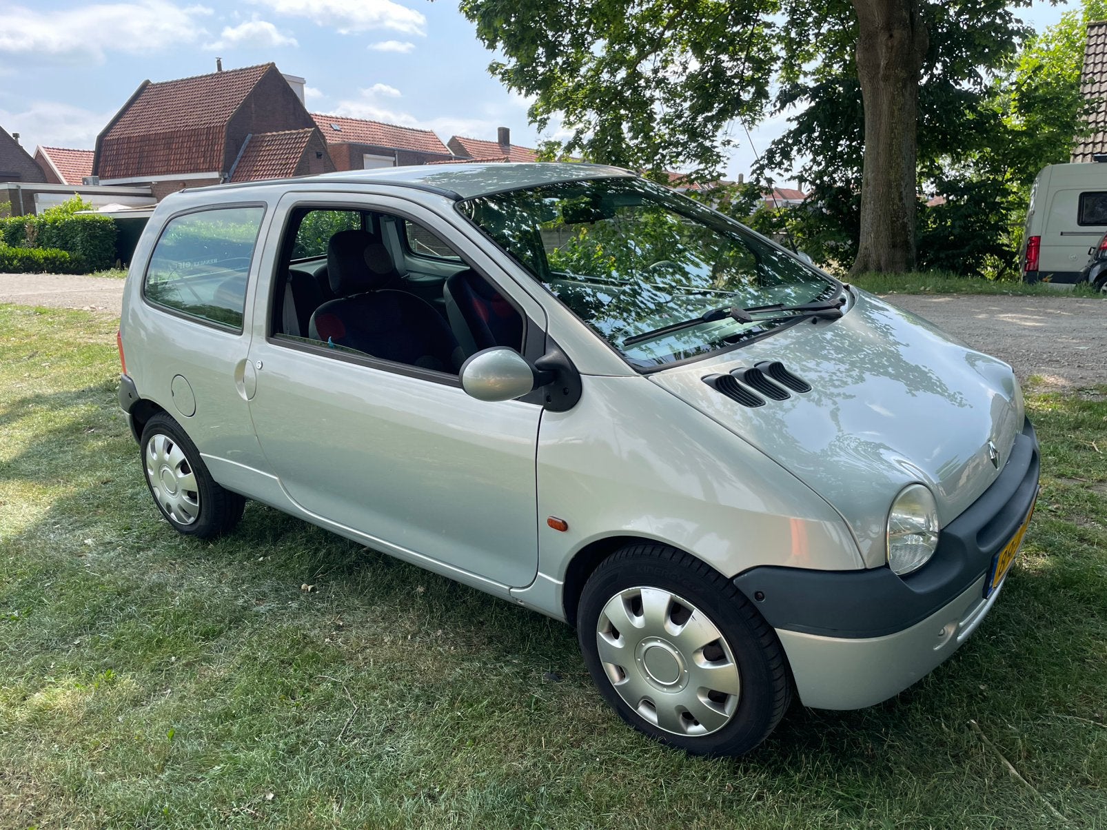 Renault Twingo 1.2 16V AUTOMAAT,NIEUW APK, Auto's, 4 cilinders, 4 stoelen, Origineel Nederlands, Particulier