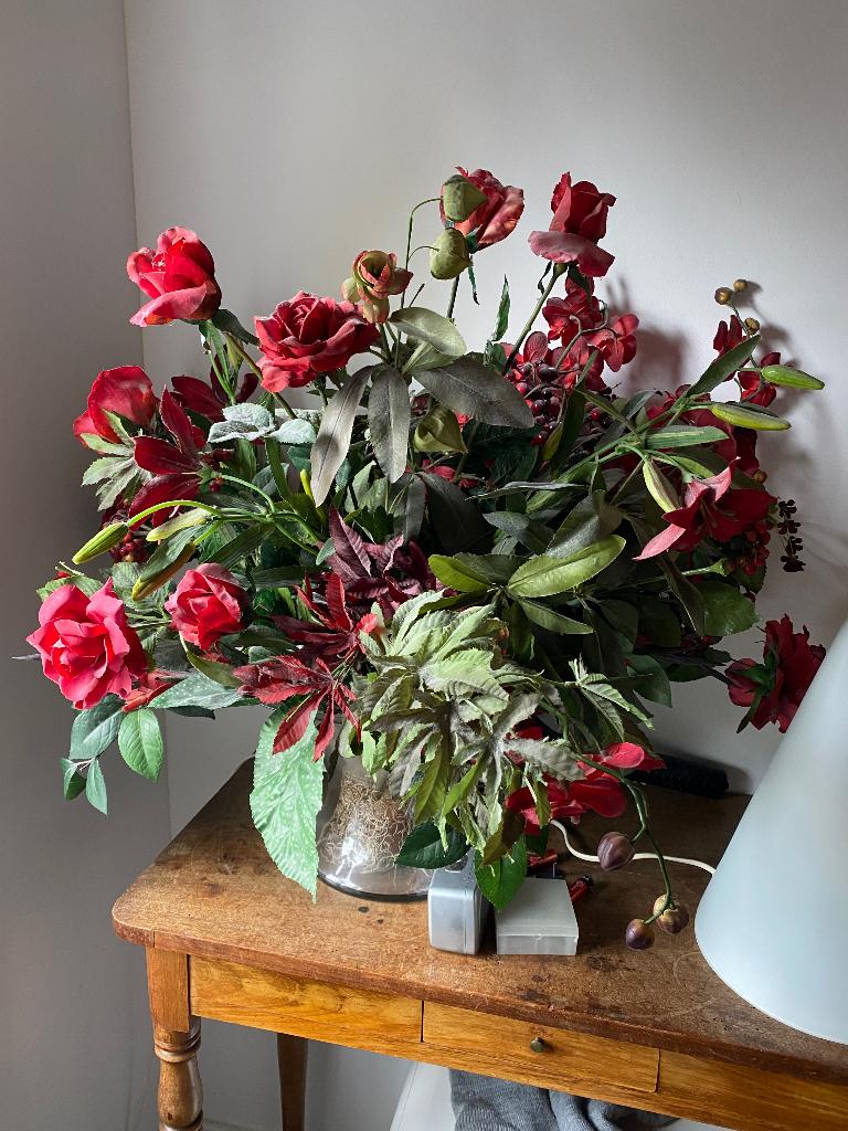 grote vaas met kunstbloemen, Ophalen, Gebruikt, Kunstplant, Kunststof