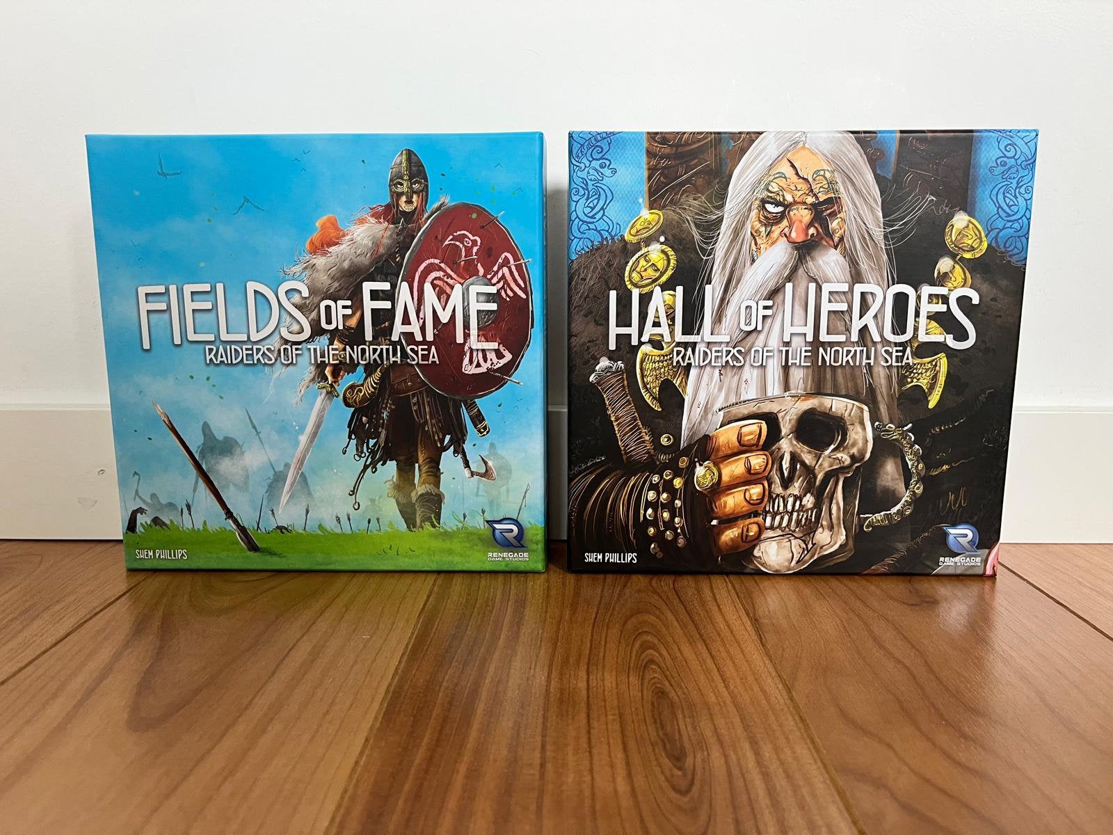 Bordspellen Fields of Fame en Hall of Heroes, Een of twee spelers, Ophalen, Zo goed als nieuw, Renegade Game Studios