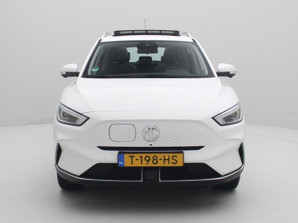 MG ZS EV Long Range Luxury 70 kWh | Navi | Panoramadak | Led, Auto's, MG, 12 maanden, Gebruikt, ZS, Wit