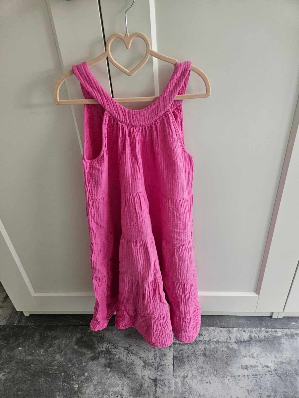 Roze mousseline zomerjurk 4/ 5 jaar . Merk Daily brat, Ophalen of Verzenden, Zo goed als nieuw