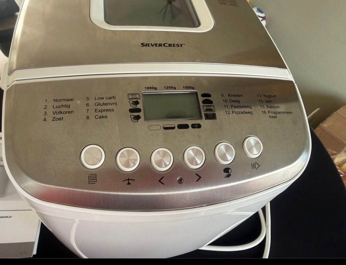 Silvercrest Broodbakmachine - Zo goed als nieuw, Witgoed en Apparatuur, Broodbakmachines, 800 tot 1200 gram deeg, Zo goed als nieuw