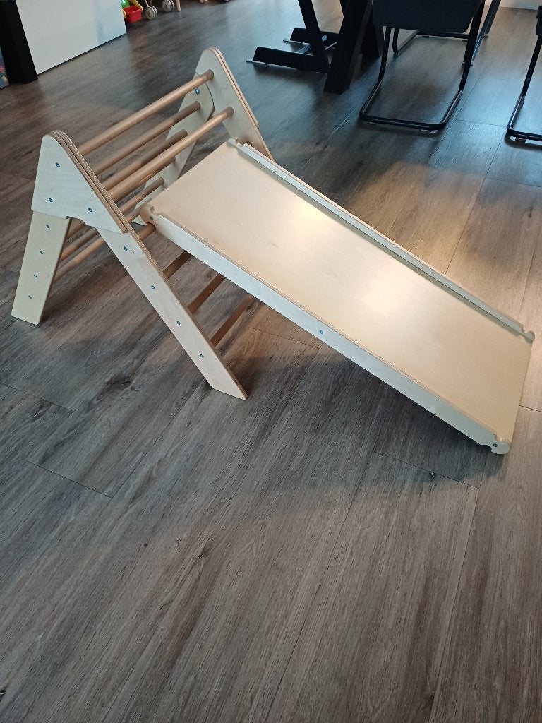 Klimrek met glijbaan, Ophalen, Zo goed als nieuw, Glijbaan