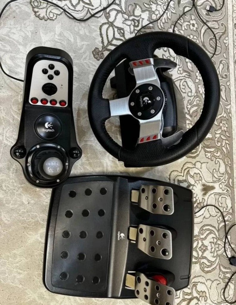 Logitech G27, Ophalen of Verzenden, Gebruikt, Logitech