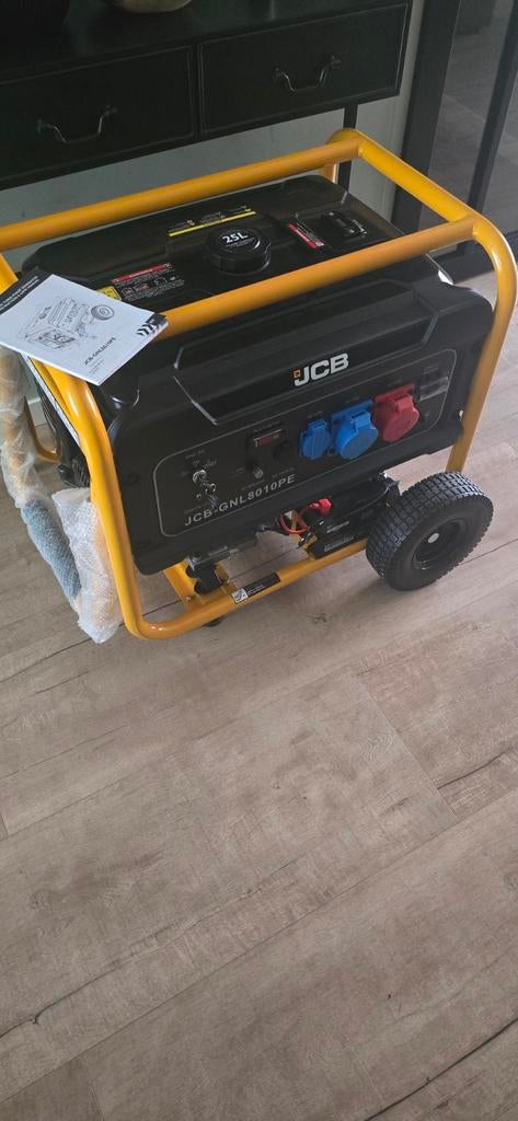 JCB GNL8010PE Aggregaat – 8kW – 230V & 400V (Krachtstroom) –, Ophalen, Nieuw