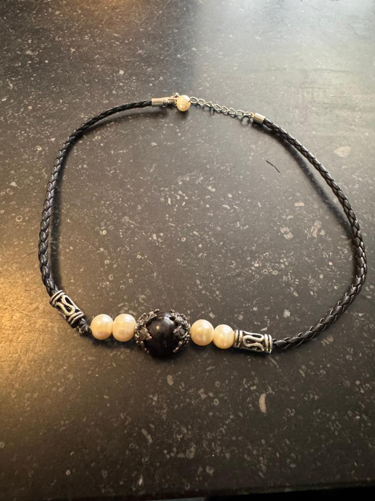 Halsketting, Sieraden, Tassen en Uiterlijk, Kettingen, Overige materialen, Verstelbaar, Zwart, Ophalen of Verzenden