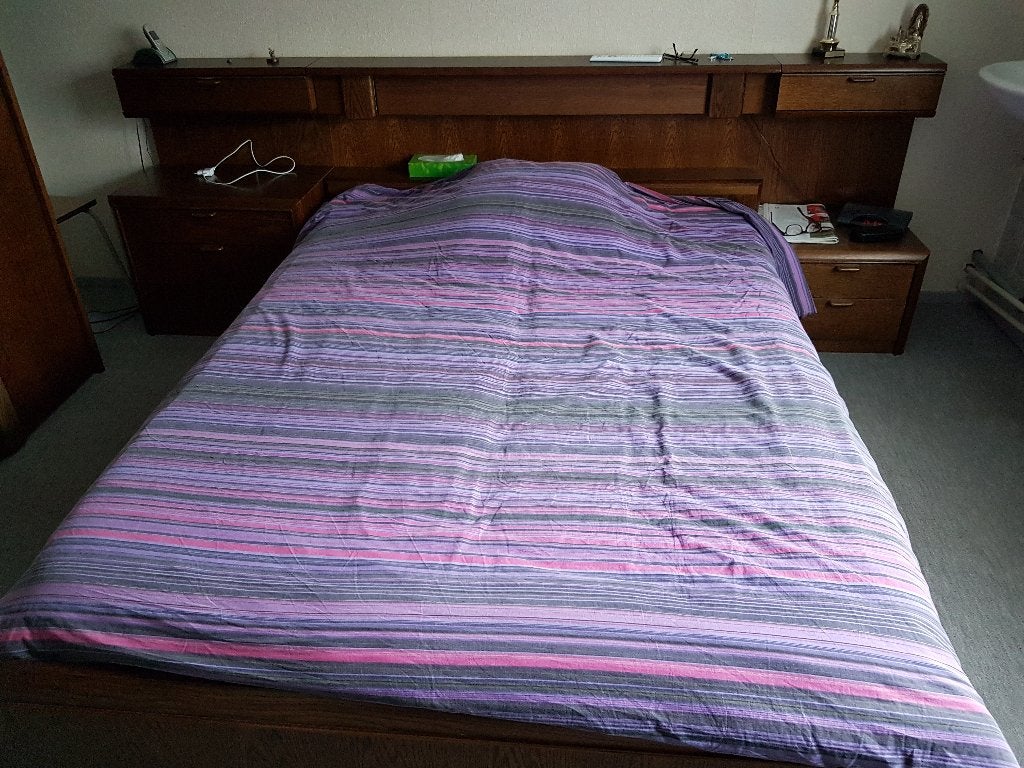 2 persoons bed 140x200cm met lage ombouw, Ophalen, Gebruikt, Bruin, Tweepersoons