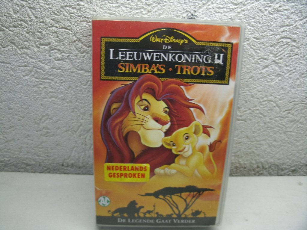 vhs 31a leeuwekoning 2 simba's trots, Alle leeftijden, Ophalen of Verzenden, Zo goed als nieuw
